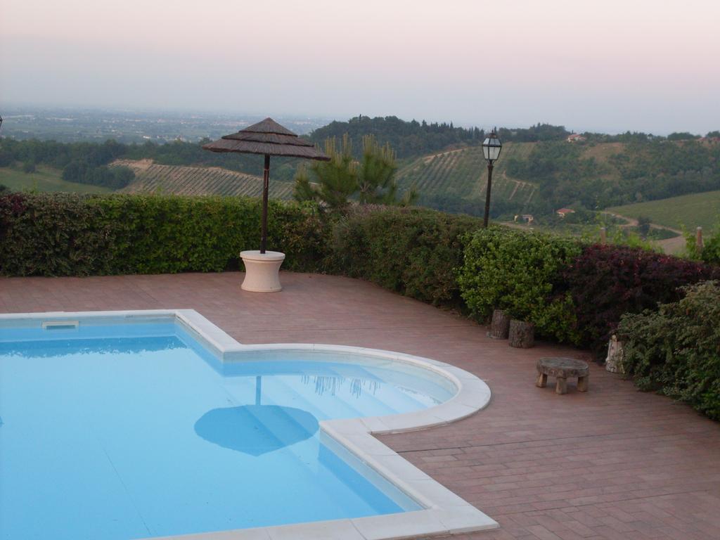 Agriturismo Ca'De'Gatti Faenza Exterior photo