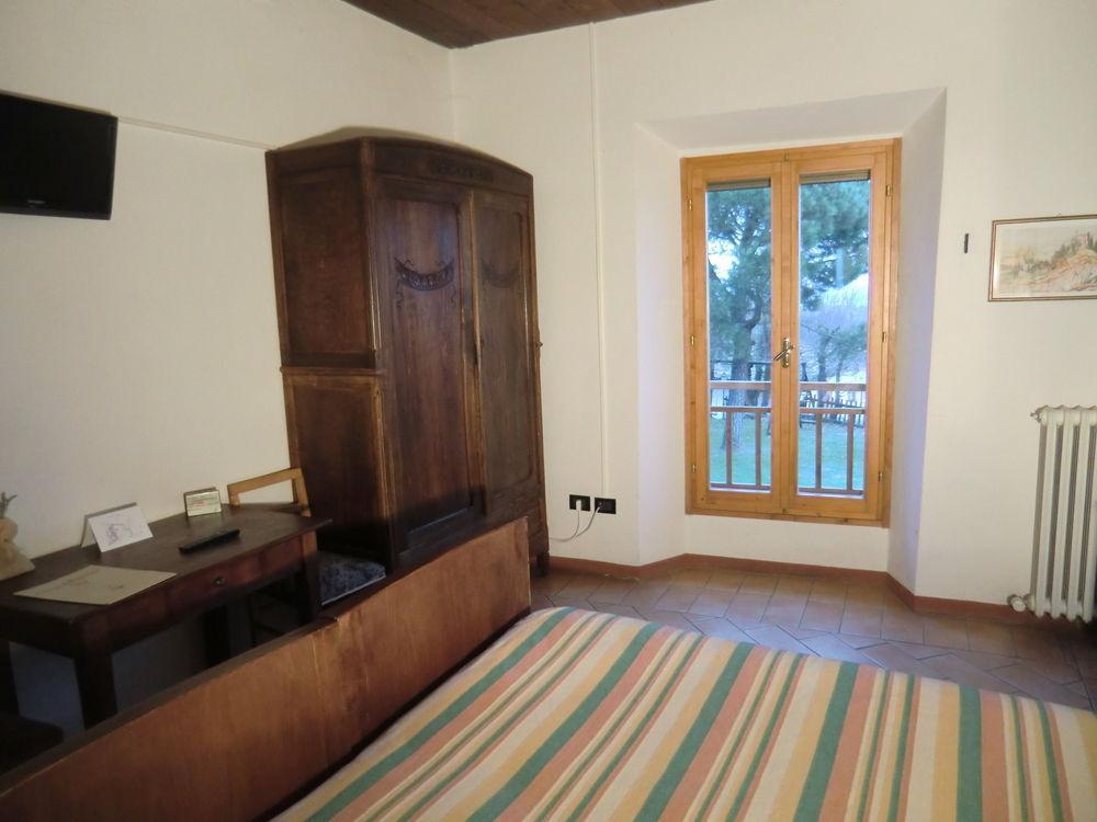Agriturismo Ca'De'Gatti Faenza Exterior photo
